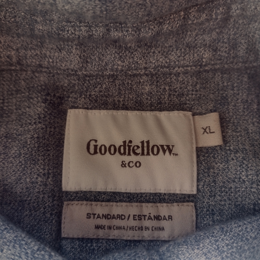 Goodfellow Button Down - Picture 2 of 2